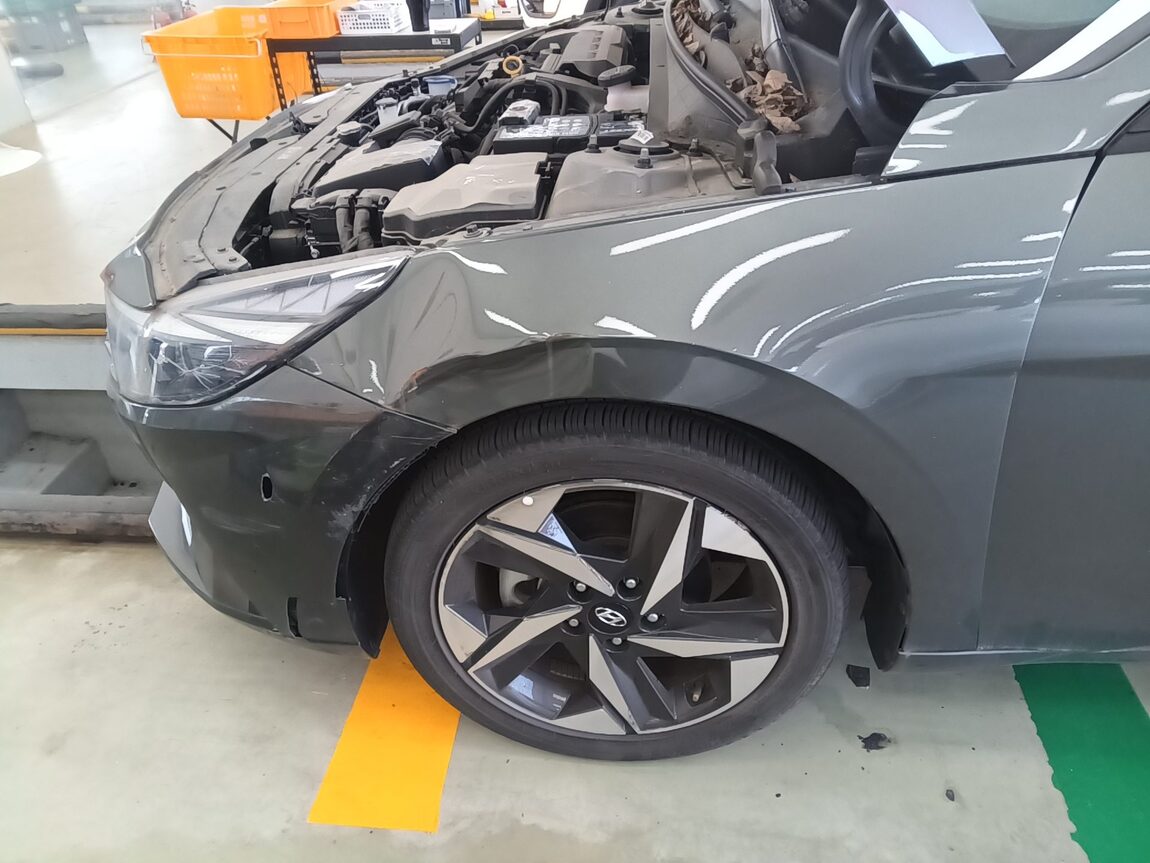 HYUNDAI AVANTE (CN7) 1.6 GASOLINE SMART 2023 - zdjęcie 27