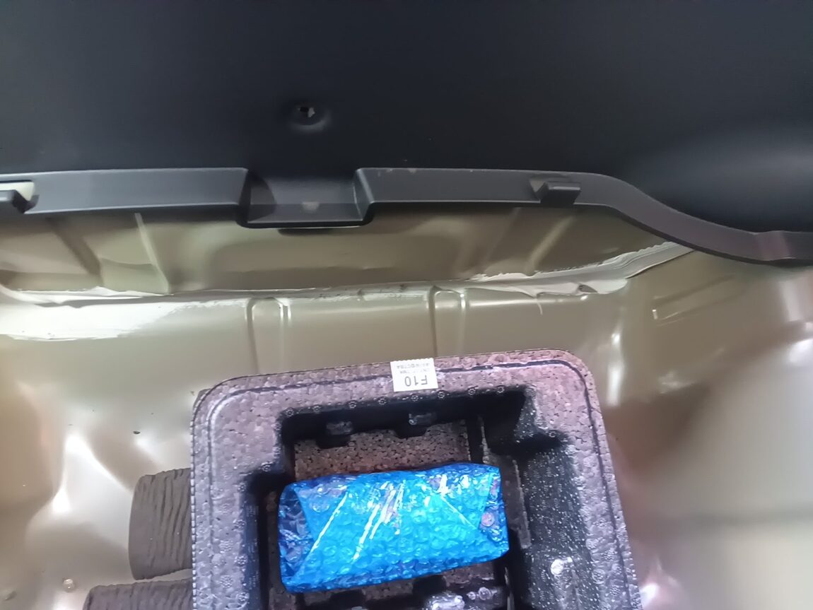 HYUNDAI AVANTE (CN7) 1.6 GASOLINE SMART 2023 - zdjęcie 33