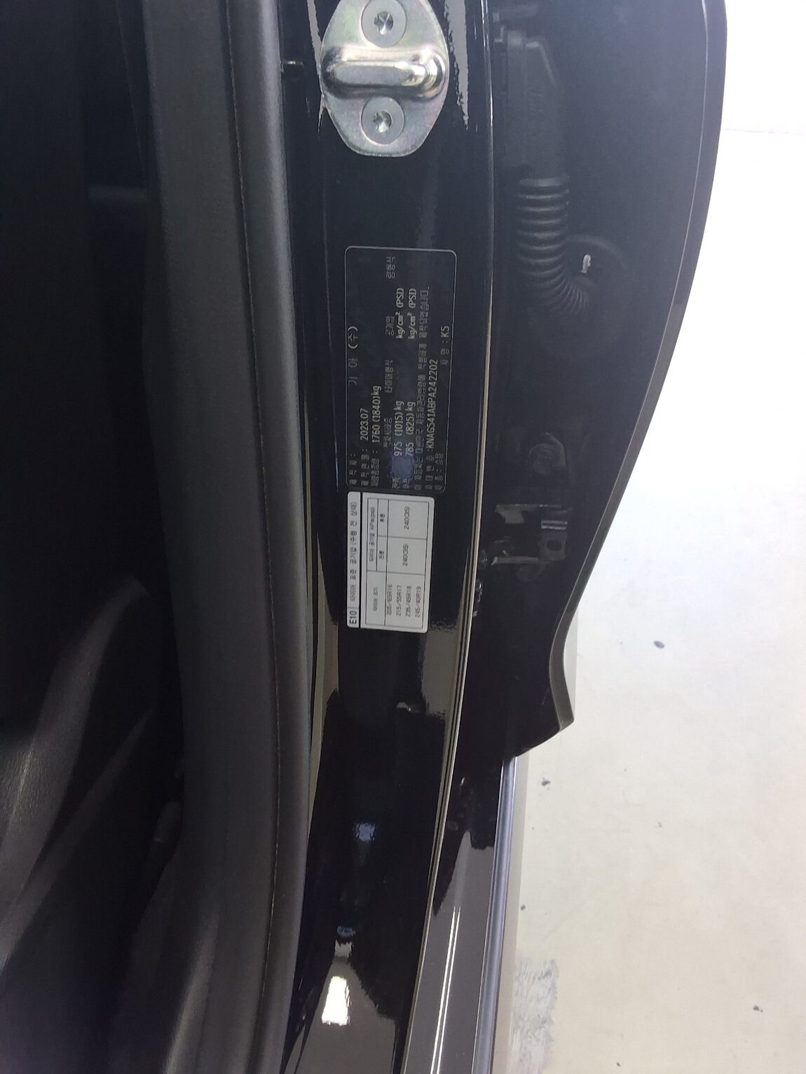 KIA NEW K5 (DL3) 2.0 GASOLINE SIGNATURE 2023 - zdjęcie 16
