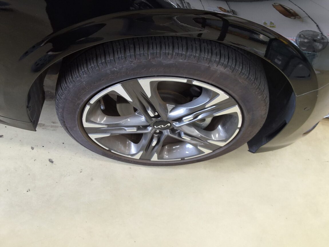 KIA NEW K5 (DL3) 2.0 GASOLINE SIGNATURE 2023 - zdjęcie 24