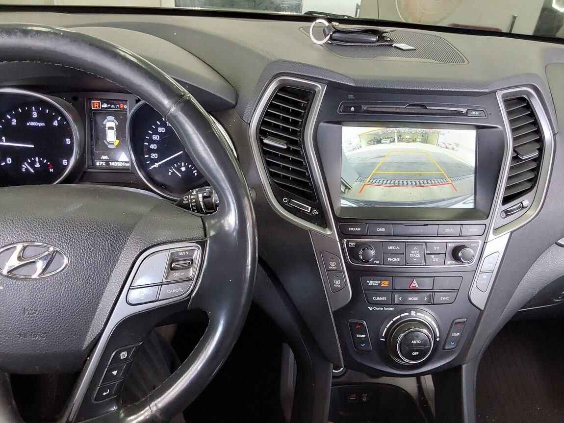 HYUNDAI SANTA FE THE PRIME DIESEL R2.0 2WD VALUE PLUS 2018 - zdjęcie 17