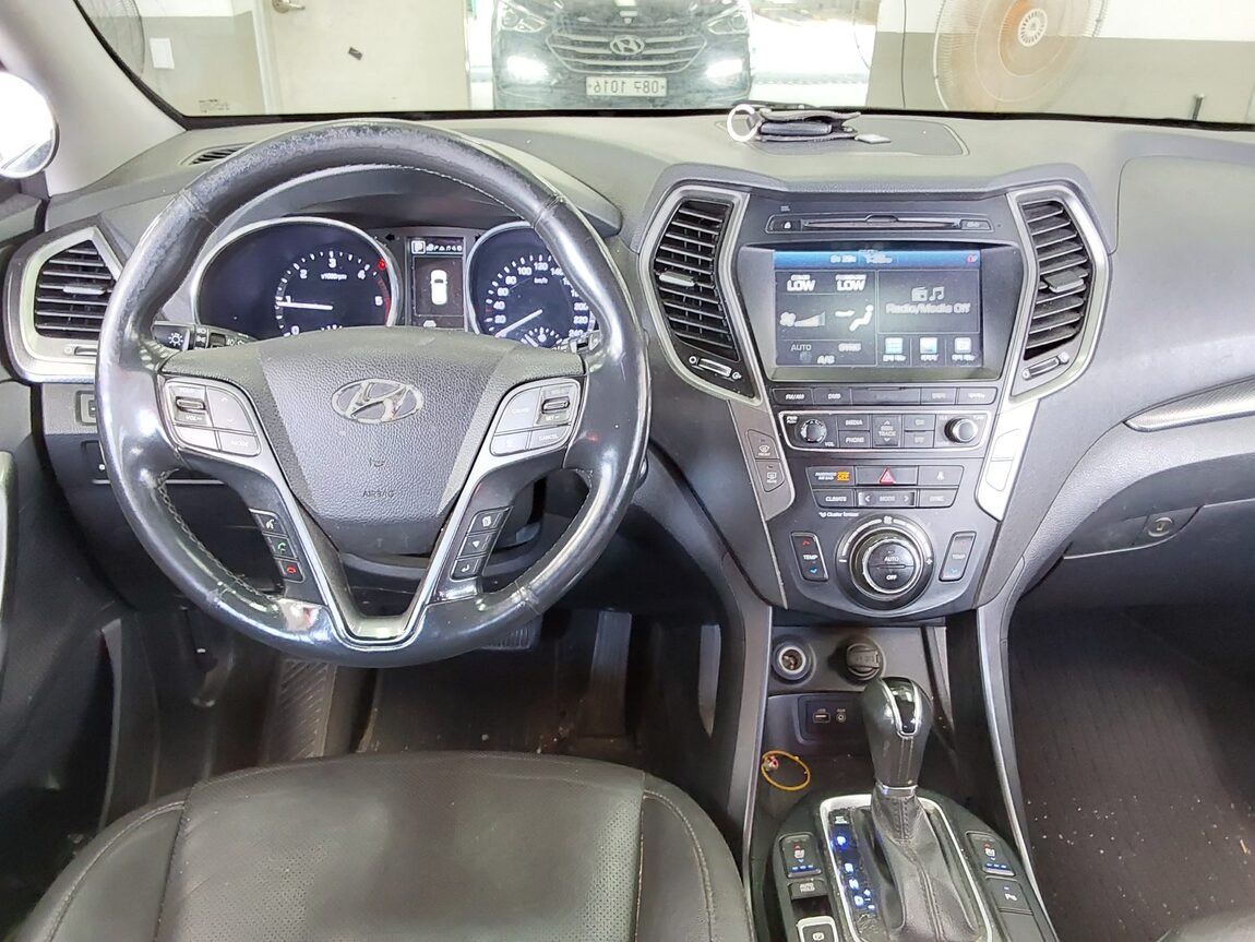 HYUNDAI SANTA FE THE PRIME DIESEL R2.0 2WD VALUE PLUS 2018 - zdjęcie 11