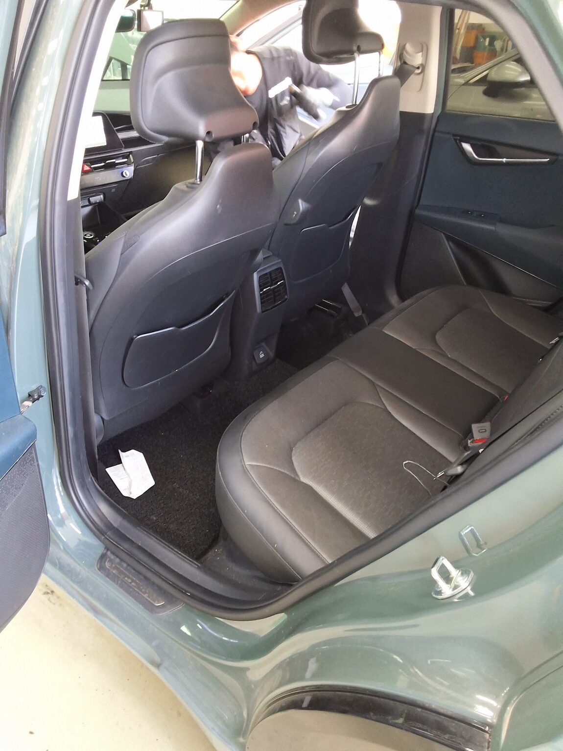 KIA THE ALL NEW NIRO 1.6 HEV SIGNATURE 2024 - zdjęcie 12