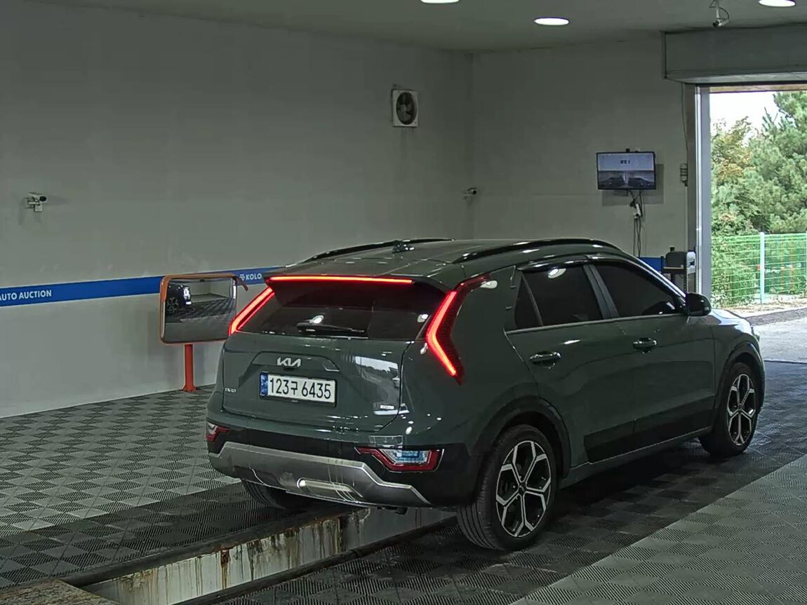 KIA THE ALL NEW NIRO 1.6 HEV SIGNATURE 2024 - zdjęcie 5