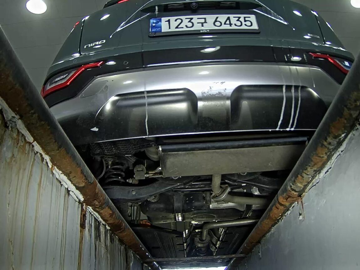 KIA THE ALL NEW NIRO 1.6 HEV SIGNATURE 2024 - zdjęcie 8