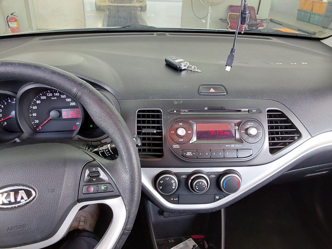 KIA ALL NEW MORNING GASOLINE LUXURY 2012 - zdjęcie 17