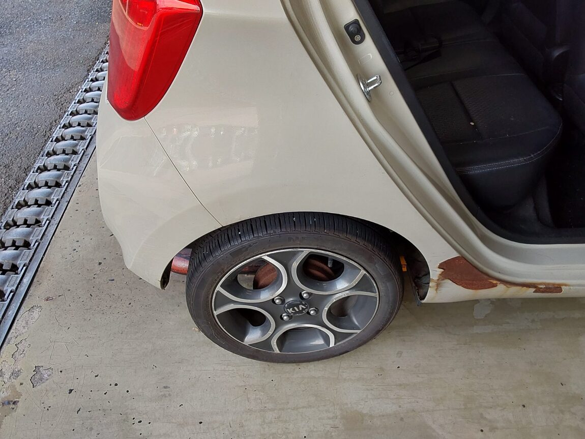KIA ALL NEW MORNING GASOLINE LUXURY 2012 - zdjęcie 24