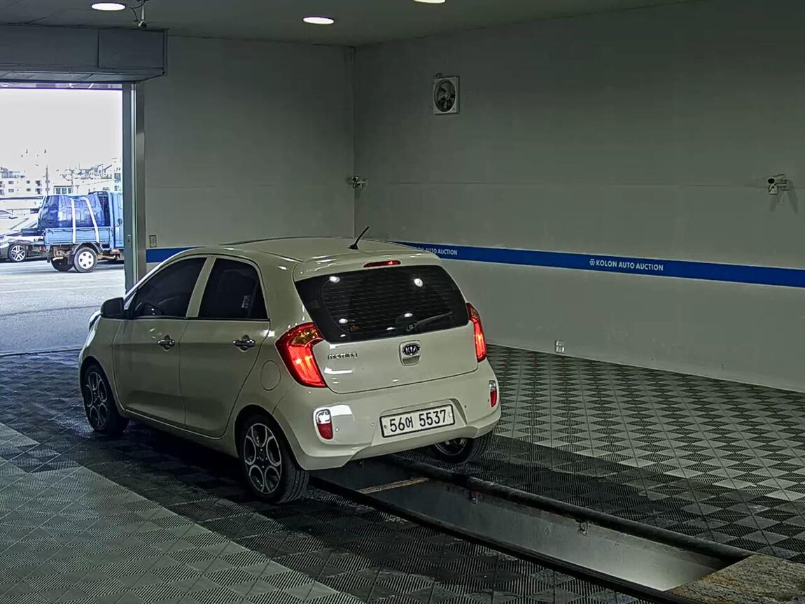 KIA ALL NEW MORNING GASOLINE LUXURY 2012 - zdjęcie 6