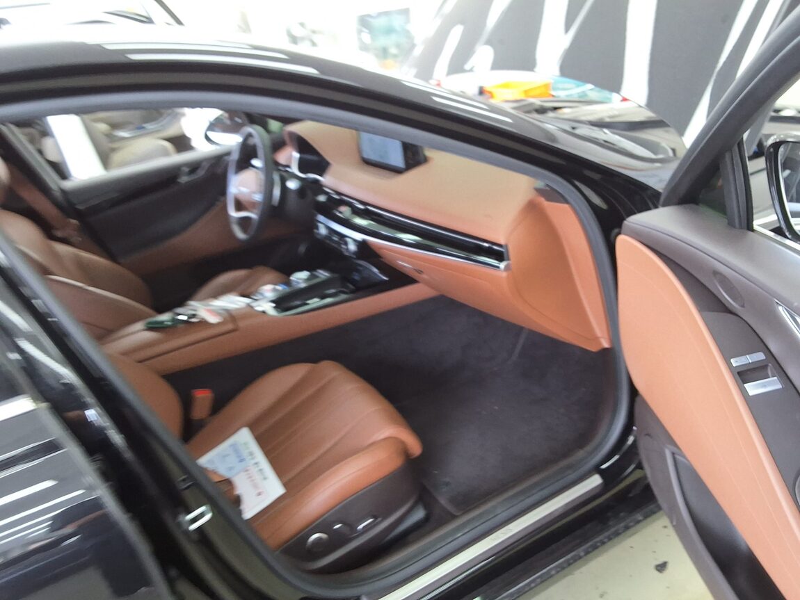GENESIS THE ALL NEW G80 GASOLINE 2.5 2WD BASE MODEL 2024 - zdjęcie 14