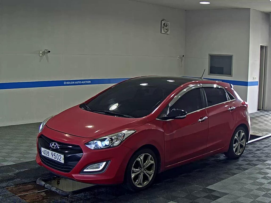 HYUNDAI NEW i30 1.6 VGT PYL 2014 - zdjęcie 2