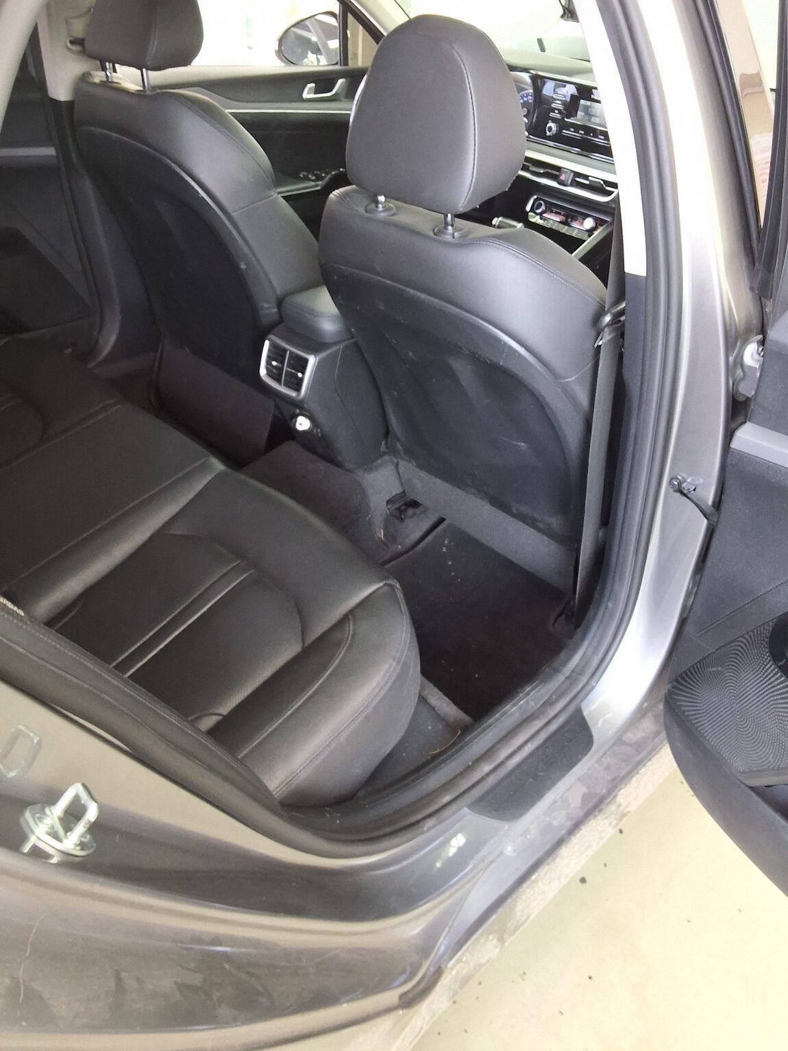 KIA NEW K5 (DL3) 2.0 LPI RENTAL CAR STANDARD 2023 - zdjęcie 13