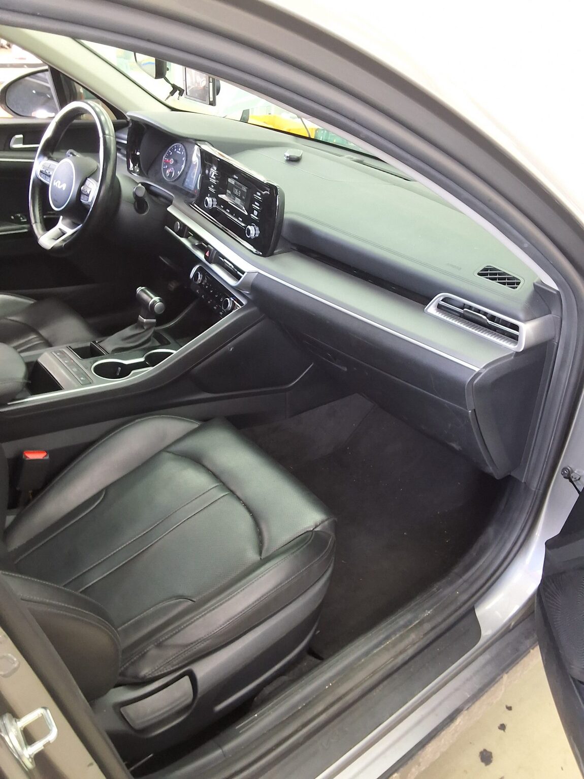 KIA NEW K5 (DL3) 2.0 LPI RENTAL CAR STANDARD 2023 - zdjęcie 14