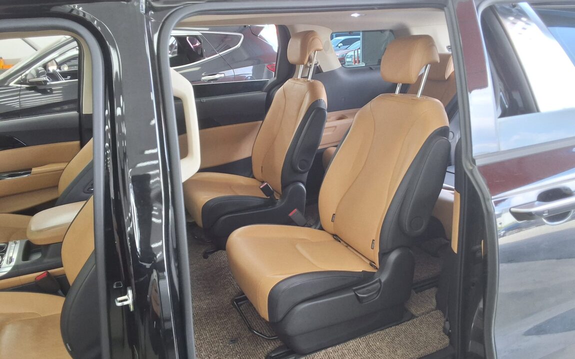 KIA NEW CARNIVAL (KA4) 9-SEATER GASOLINE NOBLESSE 2023 - zdjęcie 12