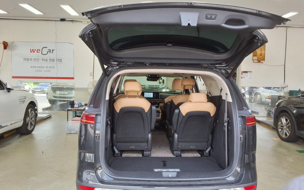 KIA NEW CARNIVAL (KA4) 9-SEATER GASOLINE NOBLESSE 2023 - zdjęcie 15
