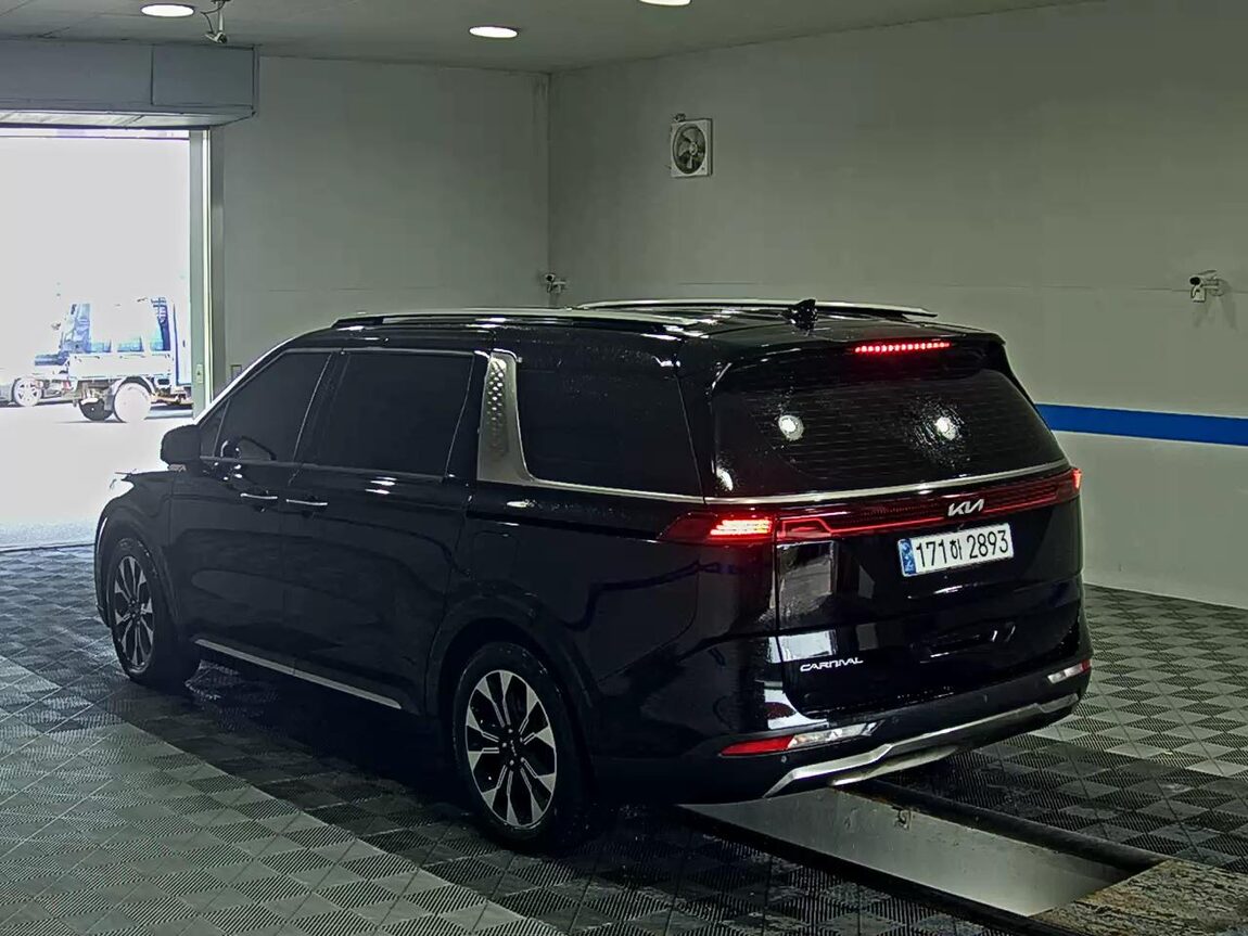 KIA NEW CARNIVAL (KA4) 9-SEATER GASOLINE NOBLESSE 2023 - zdjęcie 6