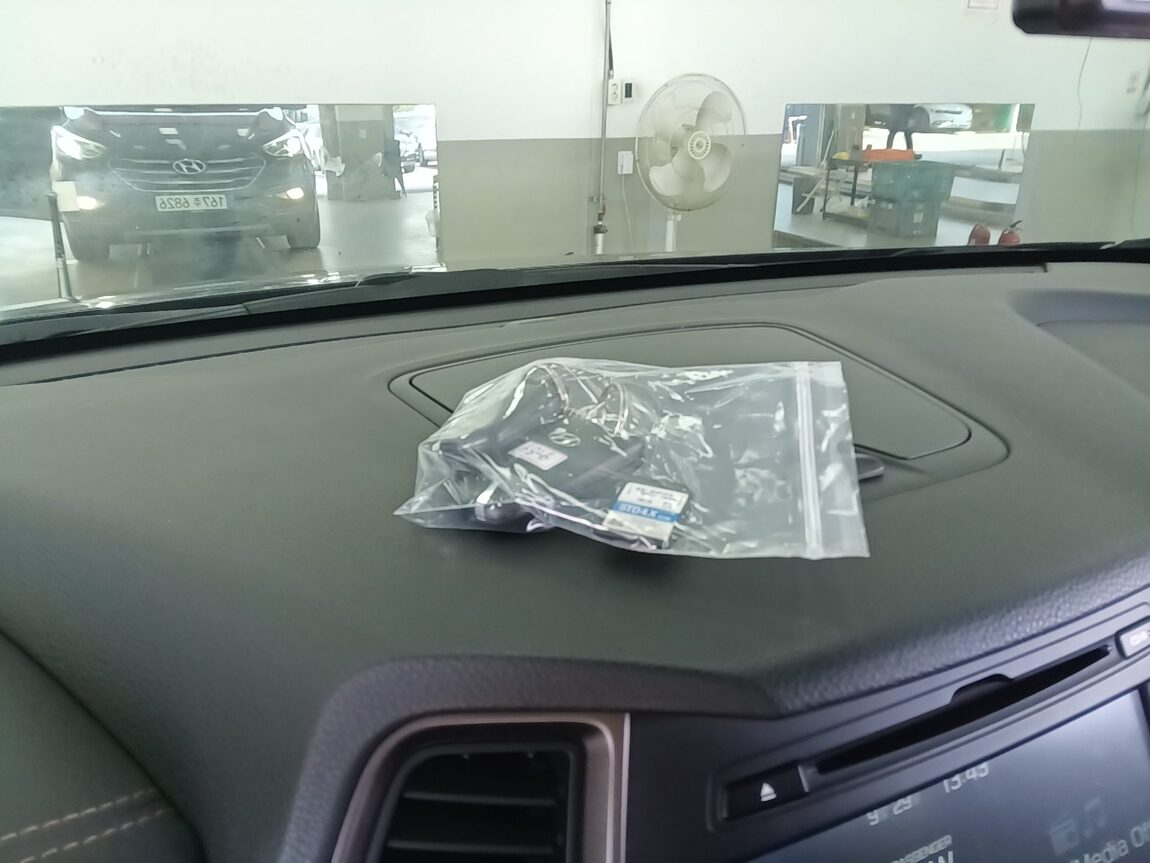 HYUNDAI SANTA FE THE PRIME DIESEL R2.0 2WD 1 MILLION 2018 - zdjęcie 23