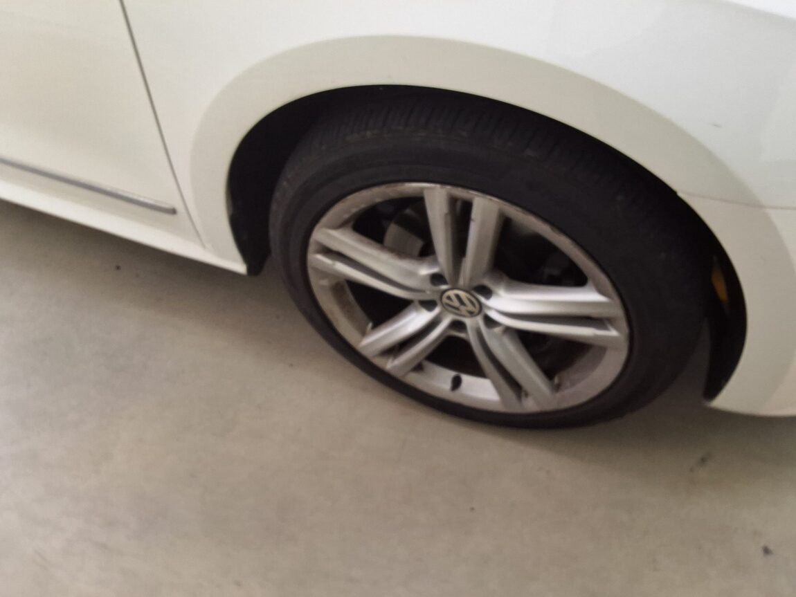 VOLKSWAGEN THE NEW PASSAT (7TH GEN) 2.0 TDI 2015 - zdjęcie 21