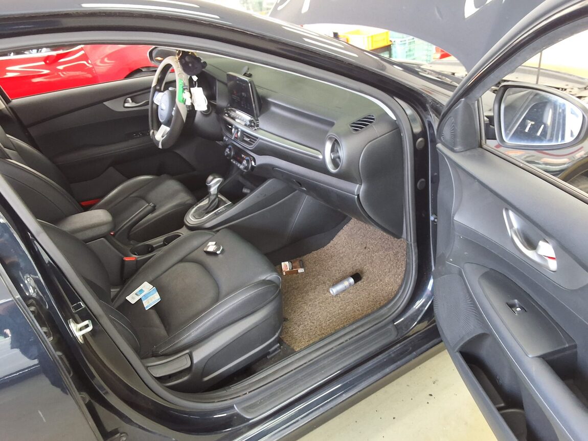 KIA ALL NEW K3 1.6 GASOLINE LUXURY 2019 - zdjęcie 14