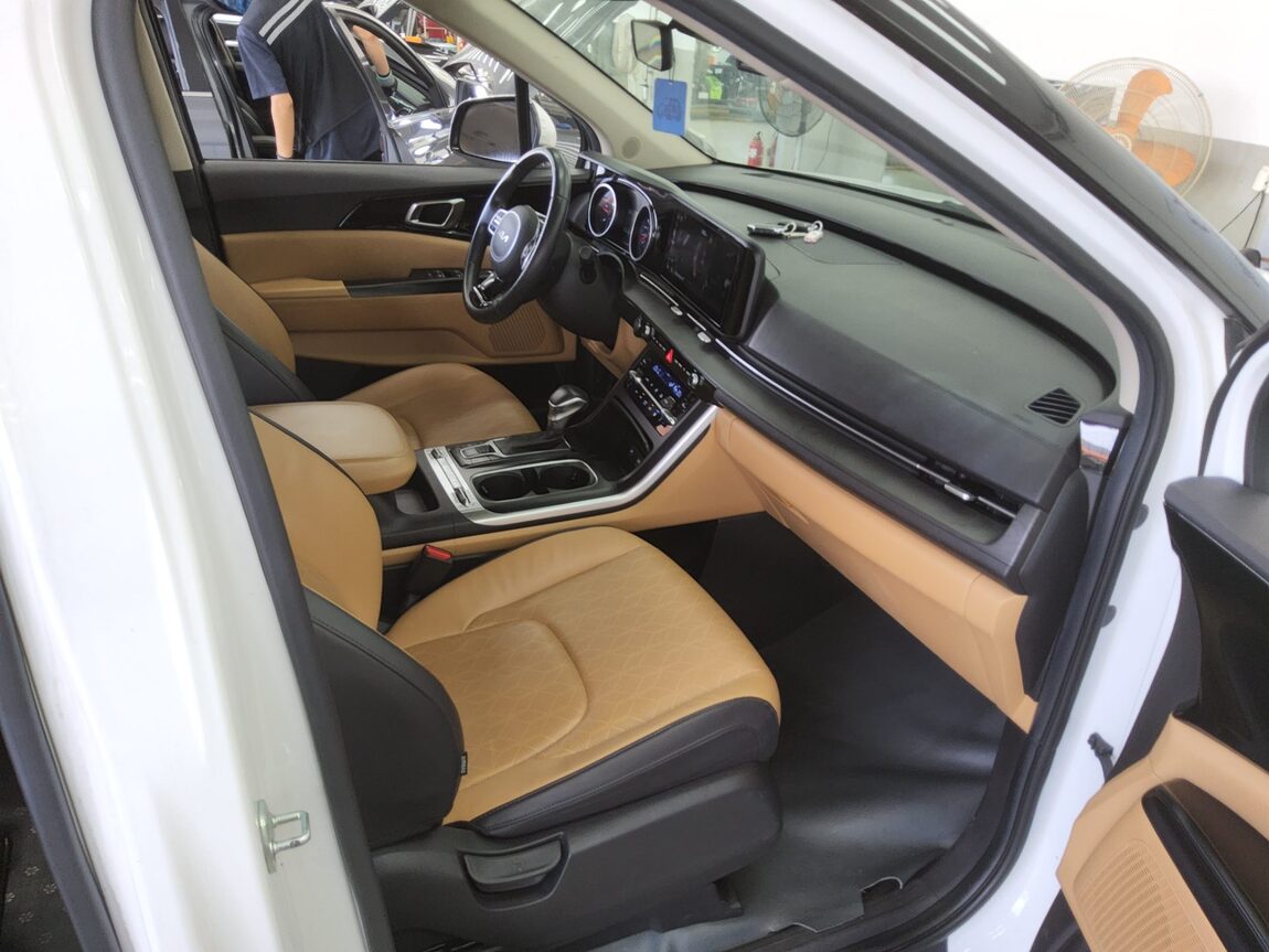 KIA NEW CARNIVAL (KA4) 9-SEATER DIESEL PRESTIGE 2023 - zdjęcie 14