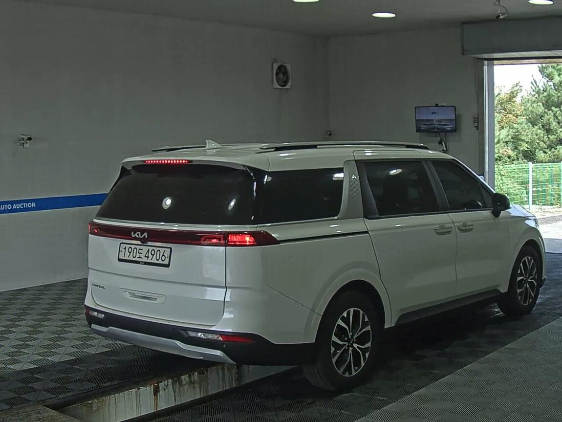 KIA NEW CARNIVAL (KA4) 9-SEATER DIESEL PRESTIGE 2023 - zdjęcie 5