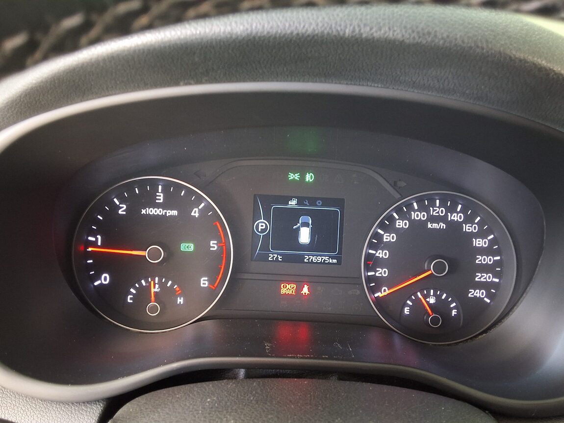 KIA NEW SPORTAGE R2.0 2WD PRESTIGE 2016 - zdjęcie 10