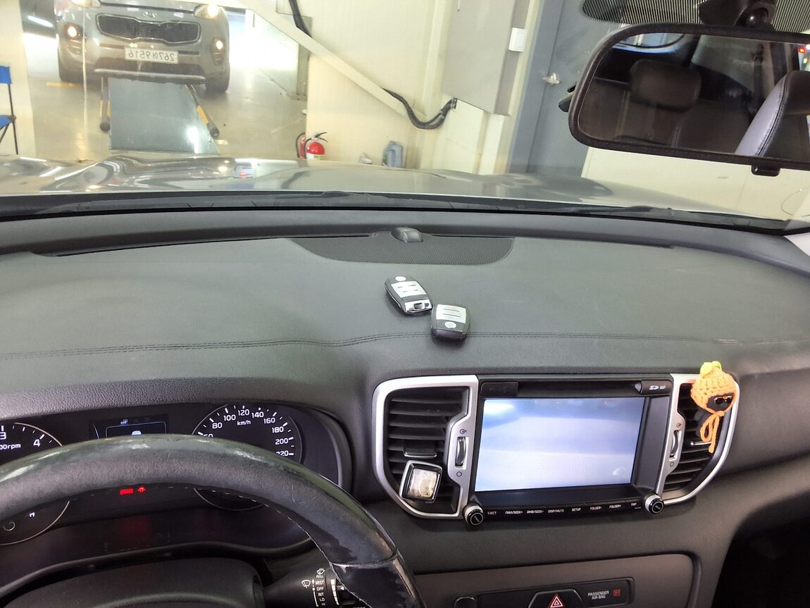 KIA NEW SPORTAGE R2.0 2WD PRESTIGE 2016 - zdjęcie 25