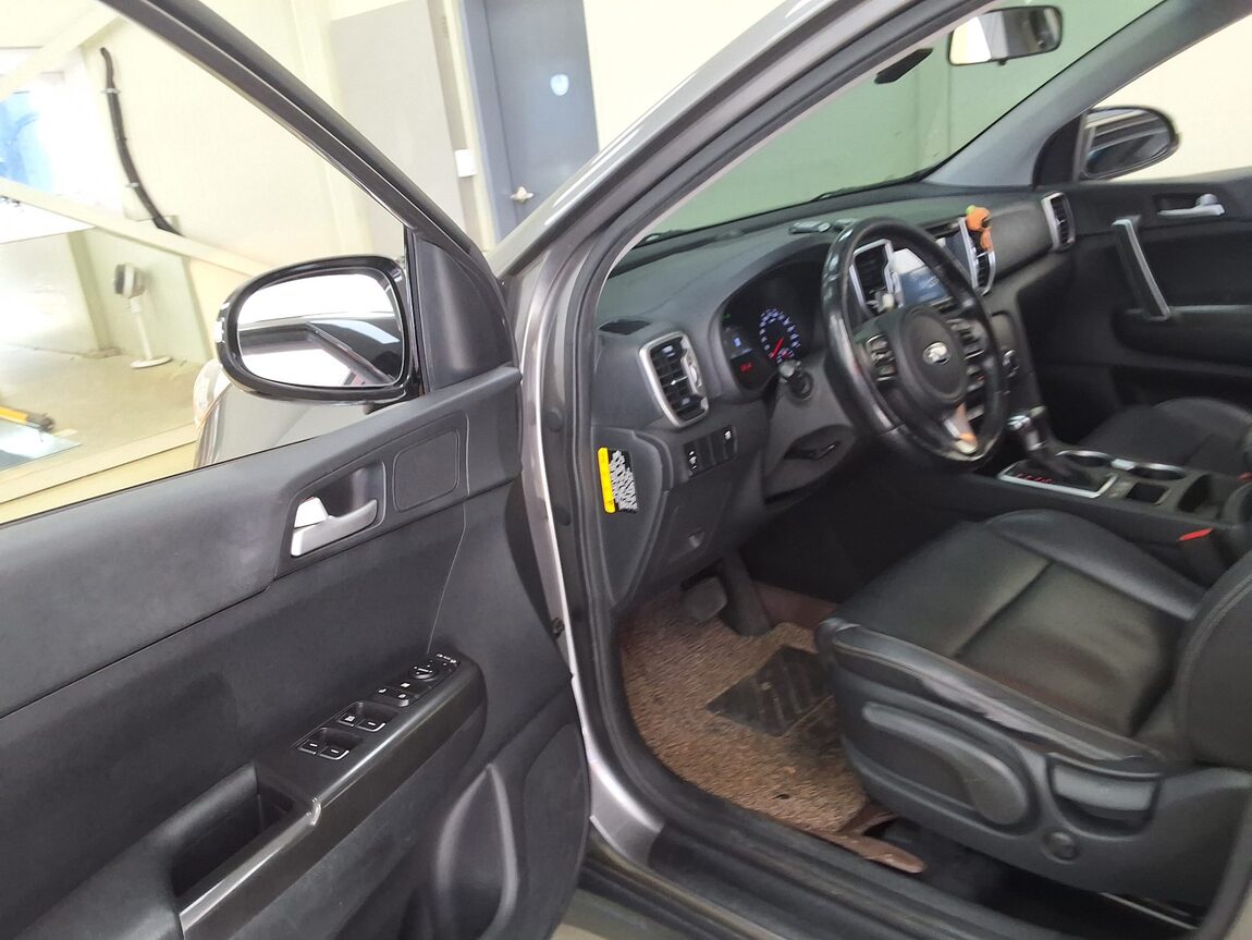 KIA NEW SPORTAGE R2.0 2WD PRESTIGE 2016 - zdjęcie 11