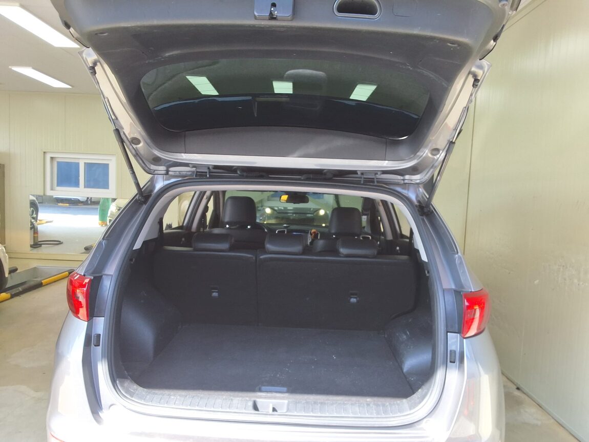 KIA NEW SPORTAGE R2.0 2WD PRESTIGE 2016 - zdjęcie 16