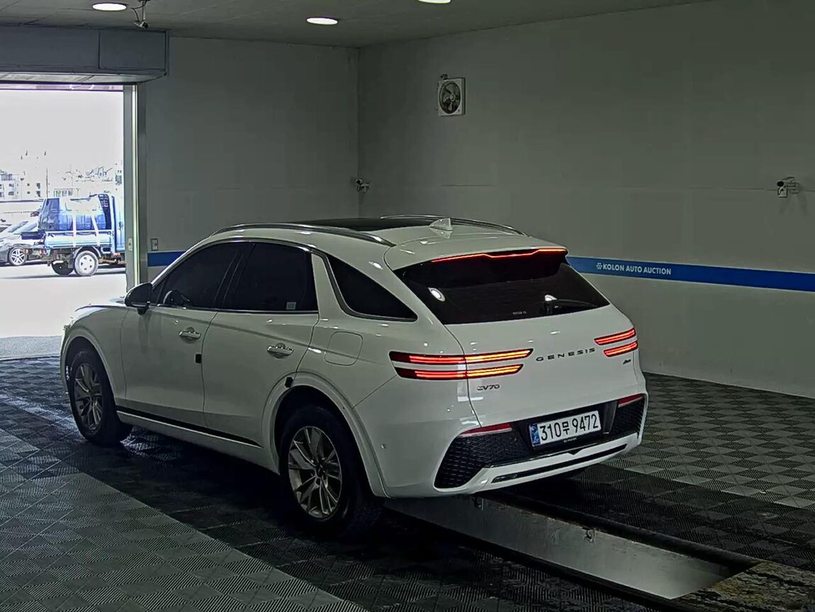GENESIS GV70 2.2 DIESEL AWD BASE MODEL 2021 - zdjęcie 6