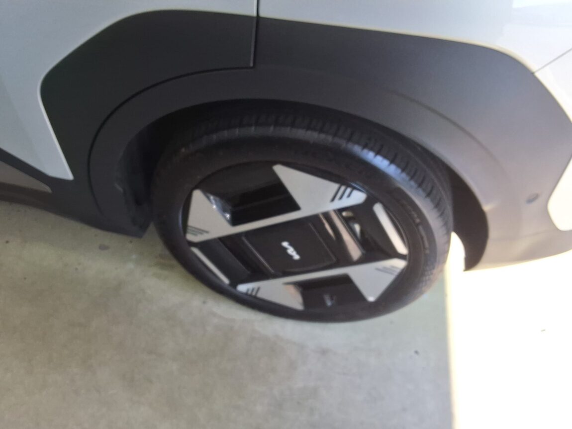 KIA EV3 STANDARD EARTH 2025 - zdjęcie 20