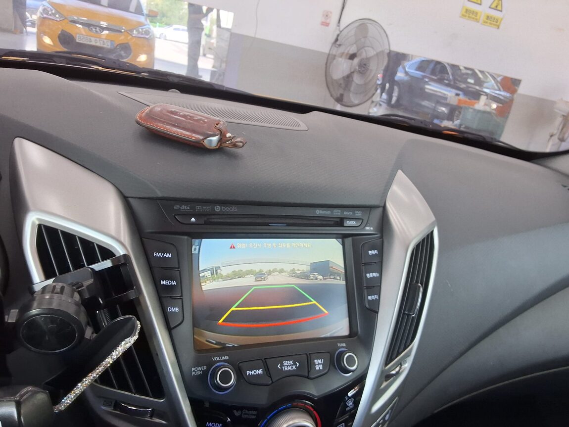 HYUNDAI VELOSTER 1.6 GDI PYL 2014 - zdjęcie 18