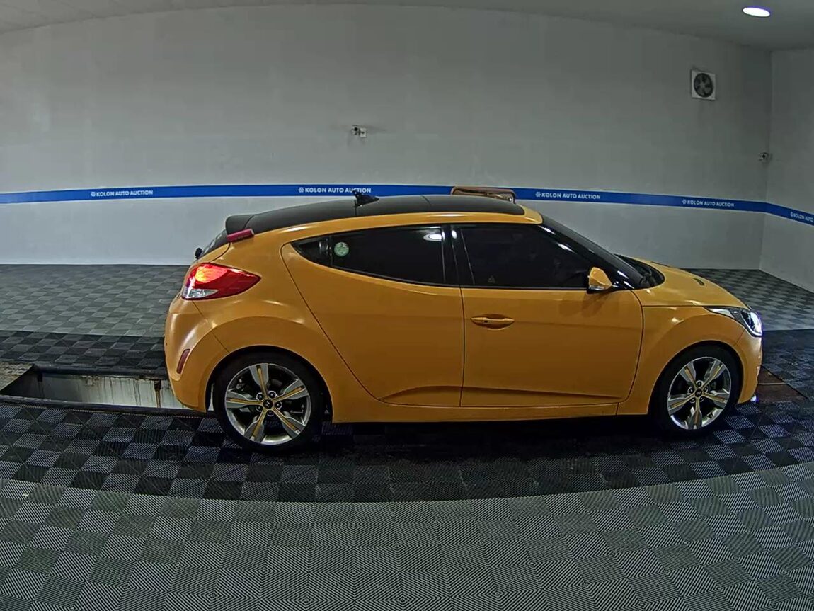 HYUNDAI VELOSTER 1.6 GDI PYL 2014 - zdjęcie 4