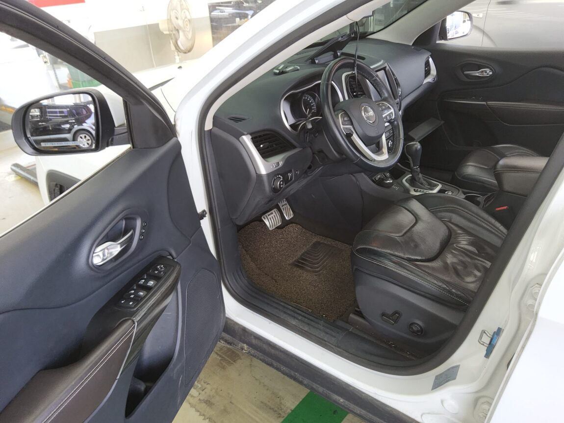 JEEP CHEROKEE (KL) 2.0 CRD 4WD LIMITED 2014 - zdjęcie 10