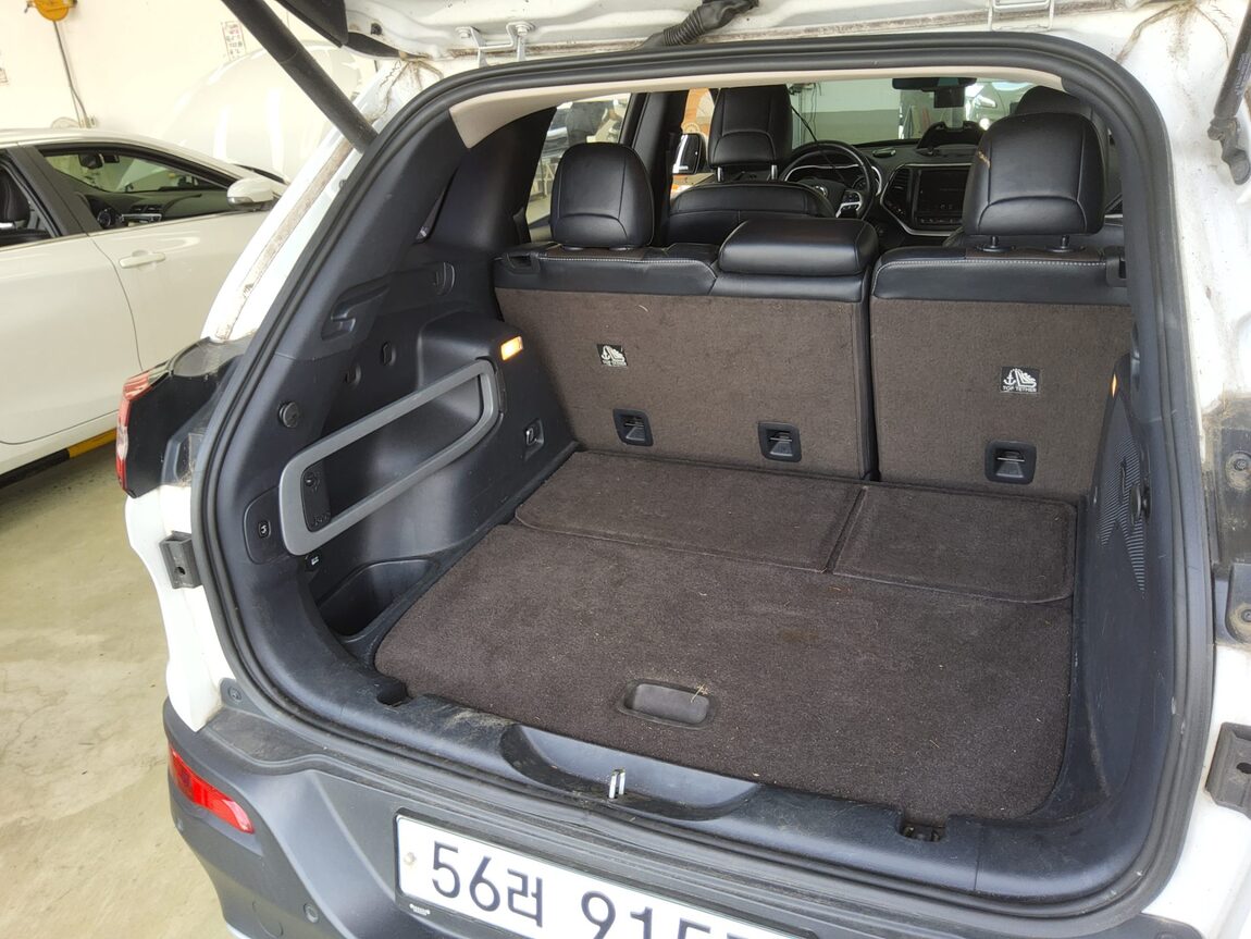 JEEP CHEROKEE (KL) 2.0 CRD 4WD LIMITED 2014 - zdjęcie 15