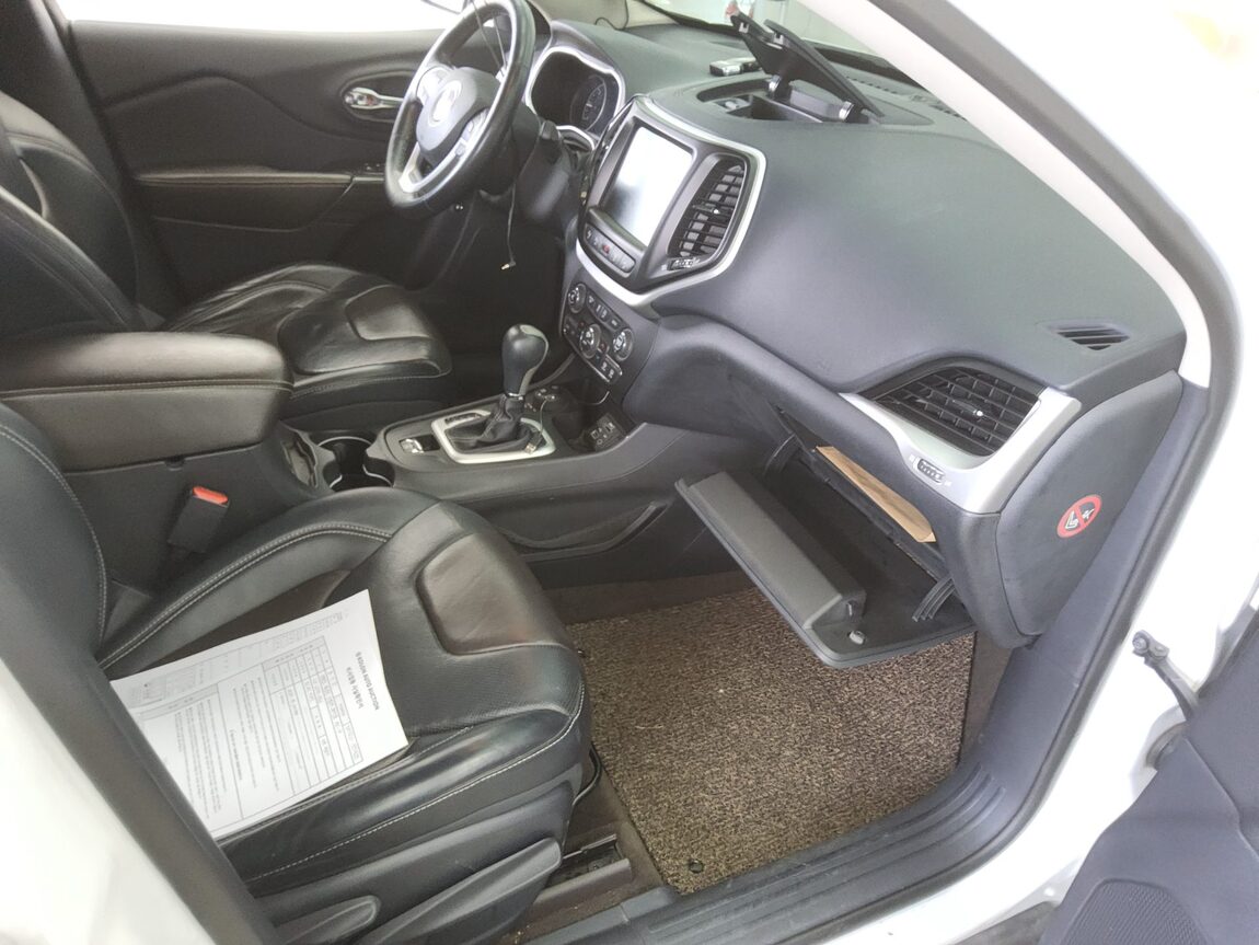JEEP CHEROKEE (KL) 2.0 CRD 4WD LIMITED 2014 - zdjęcie 14