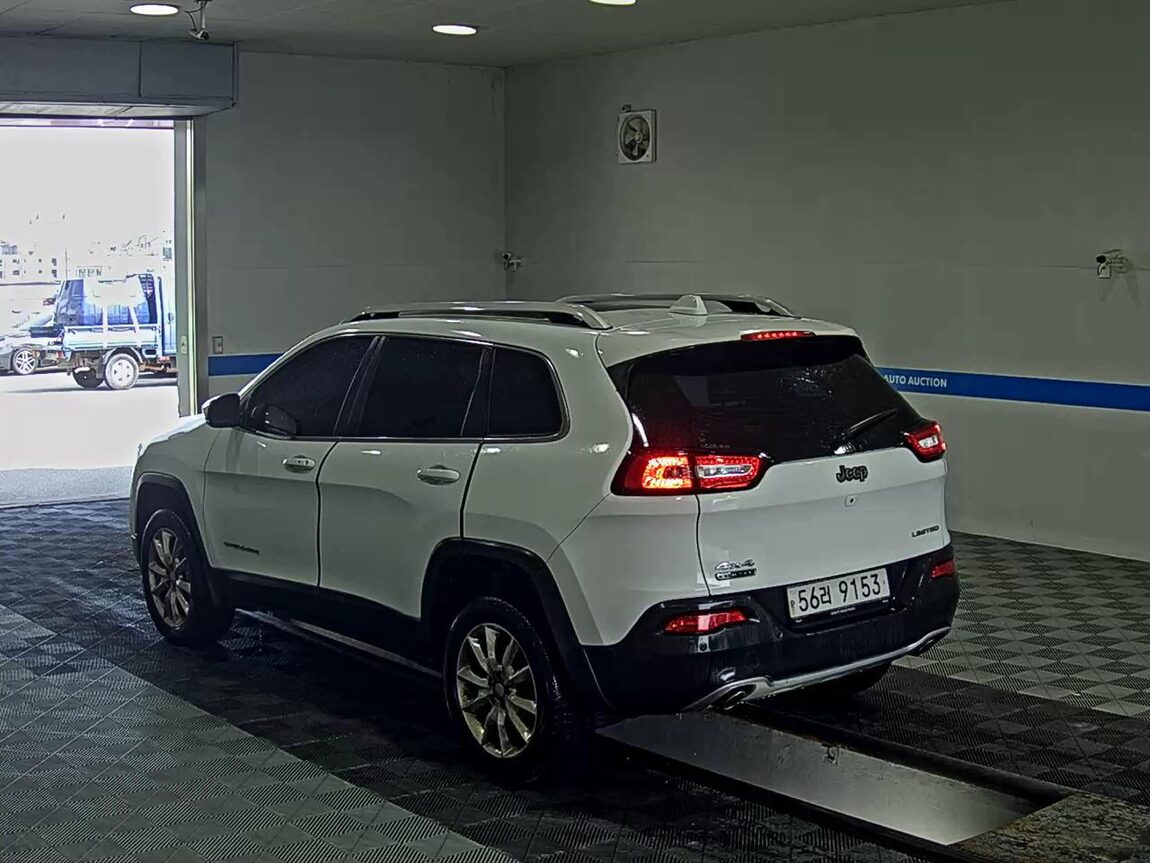 JEEP CHEROKEE (KL) 2.0 CRD 4WD LIMITED 2014 - zdjęcie 6