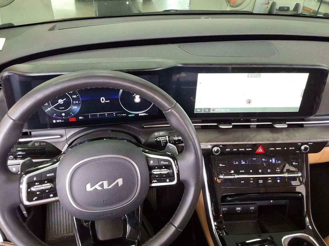 KIA NEW CARNIVAL (KA4) 9-SEATER DIESEL SIGNATURE 2023 - zdjęcie 17