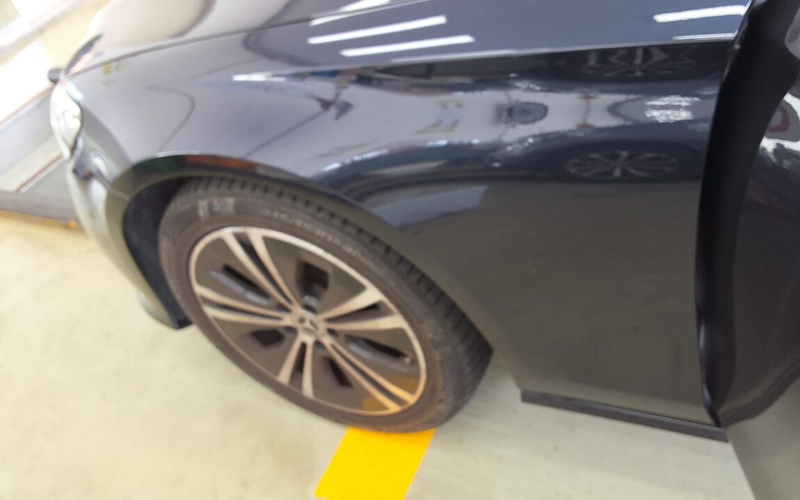 MERCEDES-BENZ E-CLASS (5TH GEN) E250 AVANTGARDE 2022 - zdjęcie 24