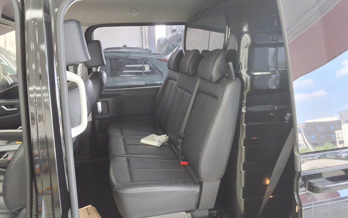 HYUNDAI STARIA 2.2 DIESEL CARGO 5-SEATER MODERN 2023 - zdjęcie 12