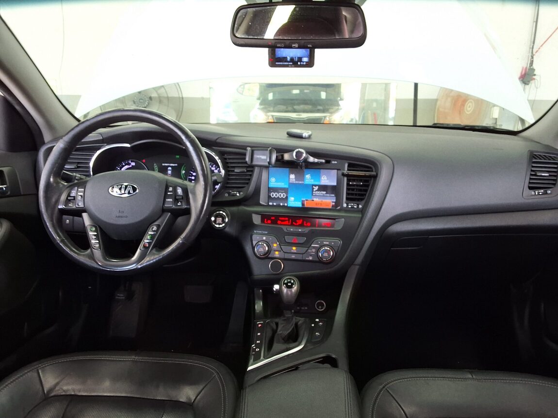 KIA K5 HYBRID PRESTIGE 2014 - zdjęcie 11