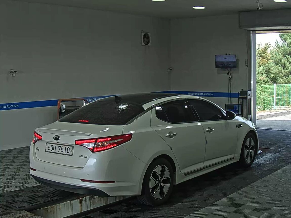 KIA K5 HYBRID PRESTIGE 2014 - zdjęcie 5