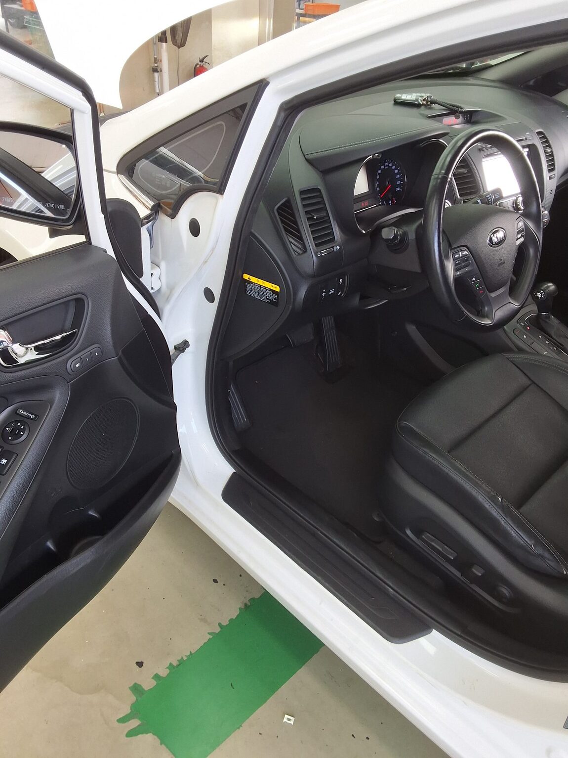 KIA K3 1.6 GDI NOBLESSE 2015 - zdjęcie 10