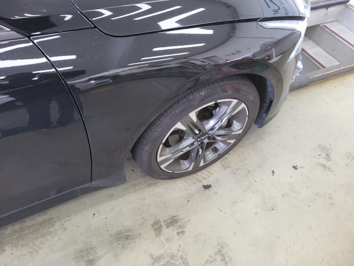 KIA NEW K5 (DL3) 2.0 GASOLINE SIGNATURE 2023 - zdjęcie 22