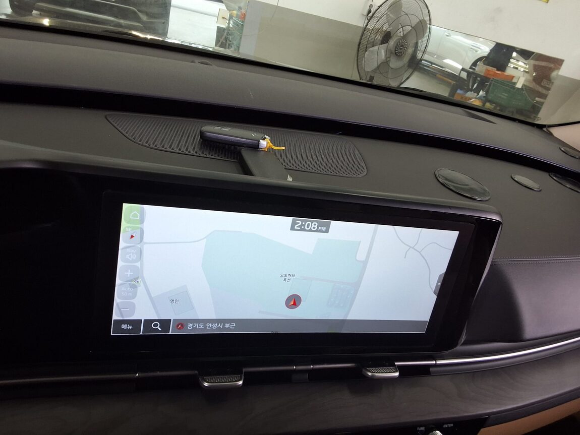 KIA NEW CARNIVAL (KA4) 9-SEATER DIESEL PRESTIGE 2023 - zdjęcie 18