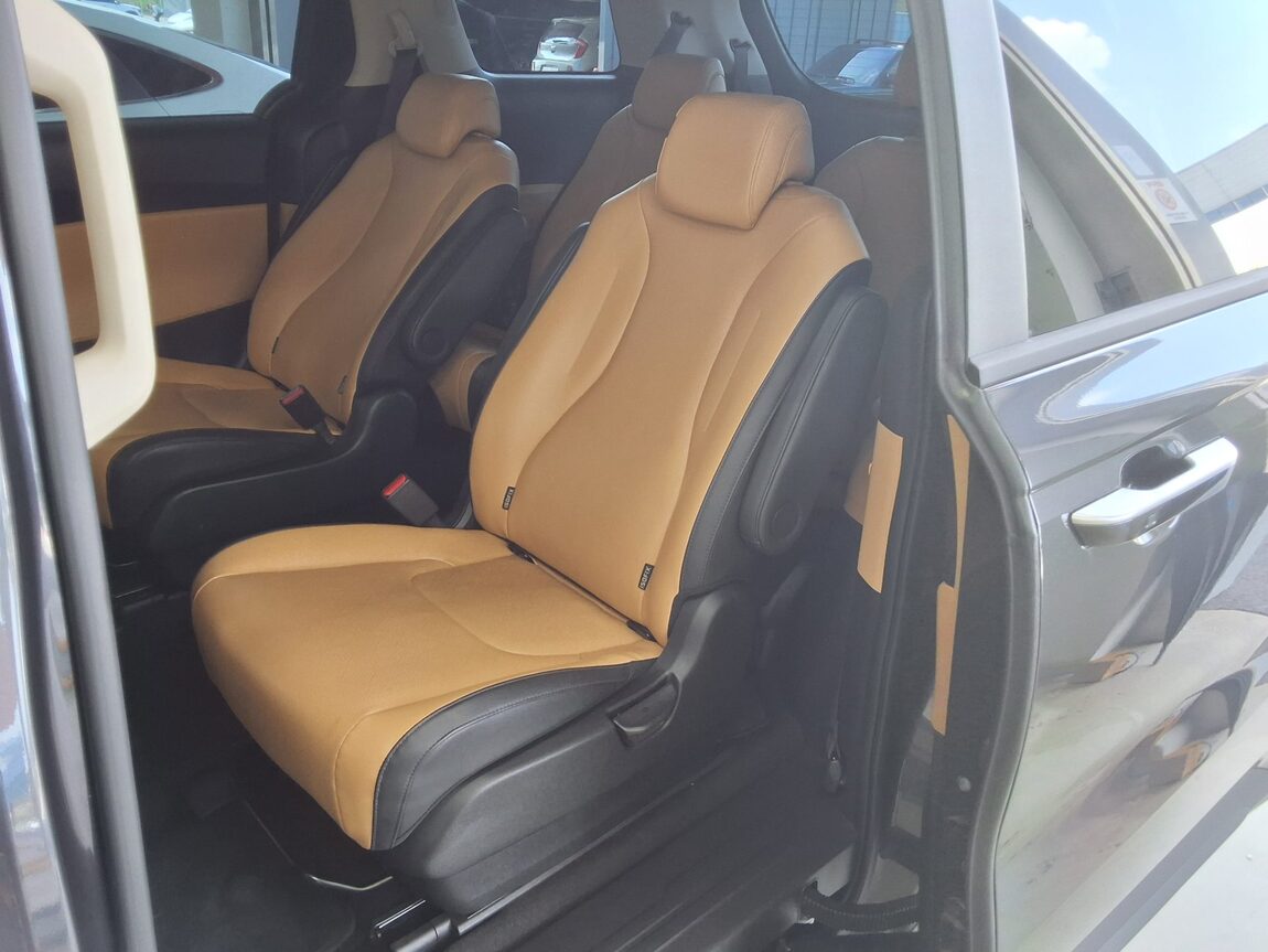 KIA NEW CARNIVAL (KA4) 9-SEATER DIESEL PRESTIGE 2023 - zdjęcie 12