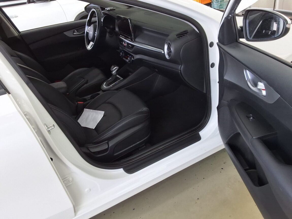 KIA THE NEW K3 1.6 GASOLINE PRESTIGE 2022 - zdjęcie 14