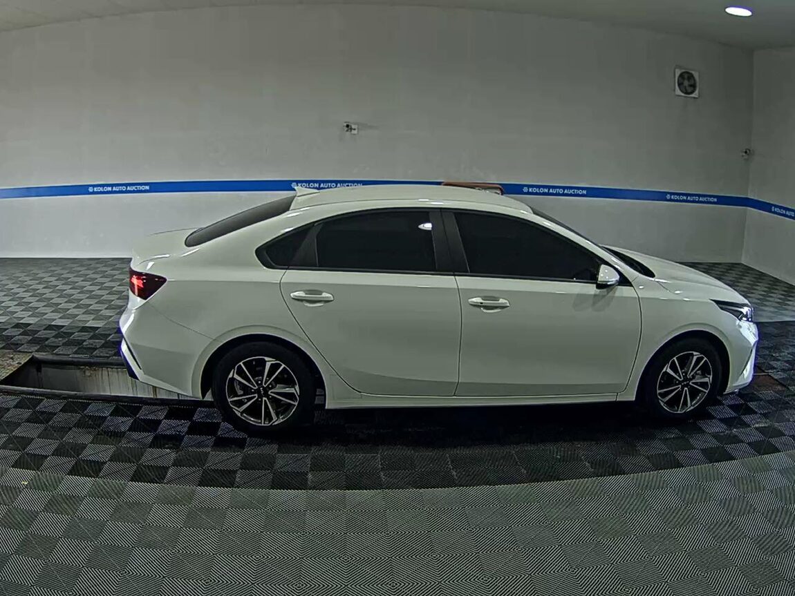 KIA THE NEW K3 1.6 GASOLINE PRESTIGE 2022 - zdjęcie 4