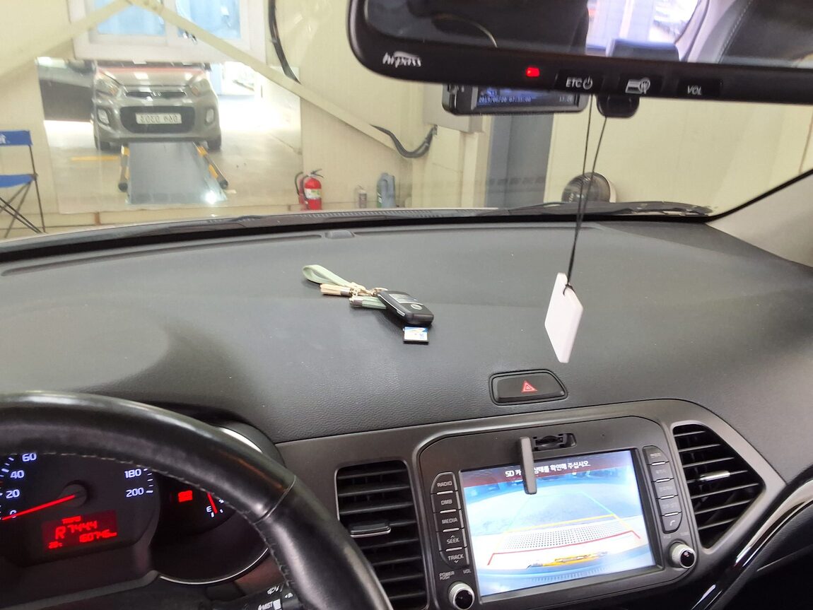 KIA THE NEW MORNING GASOLINE LUXURY 2016 - zdjęcie 25