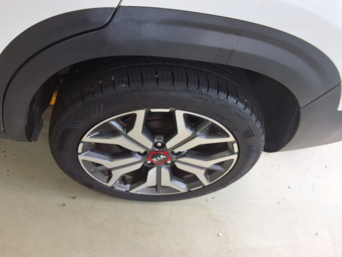 KIA SELTOS 1.6 GASOLINE 2WD SIGNATURE 2022 - zdjęcie 23