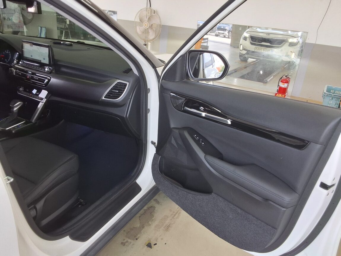 KIA SELTOS 1.6 GASOLINE 2WD SIGNATURE 2022 - zdjęcie 14